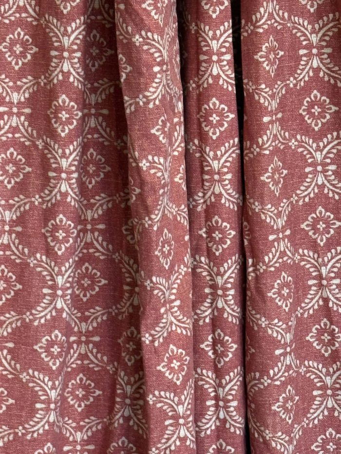 Red, country house style curtains - Image 5