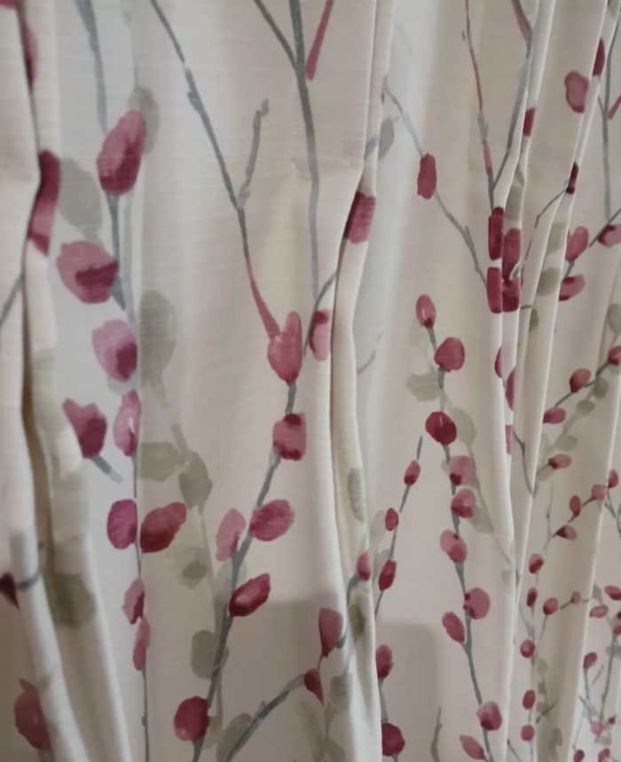 Raspberry pink floral curtains - Image 3