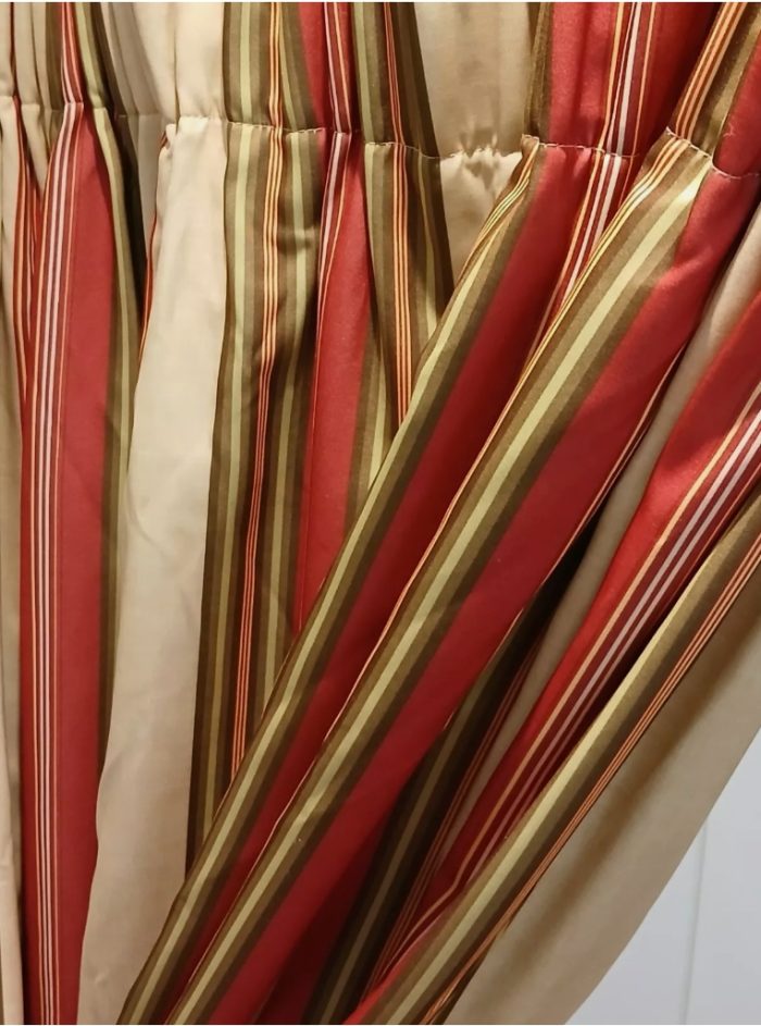 Red striped, panaz fabric blackout curtains - Image 5