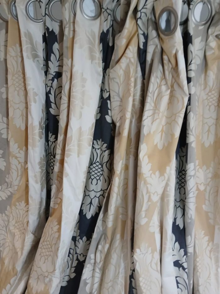 classic floral overlay eyelet curtains - Image 3